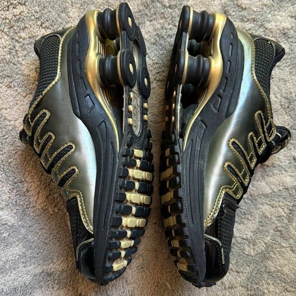 Nike Shox Youth Size 4Y Retro Y2K Black Gold Unisex Boy Running Shoes Sneakers - Picture 6 of 11